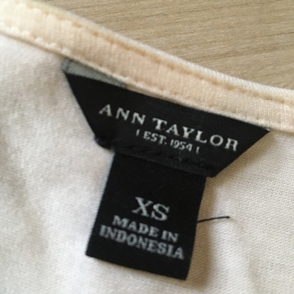 Ann Taylor silky animal print top - Picture 4 of 4